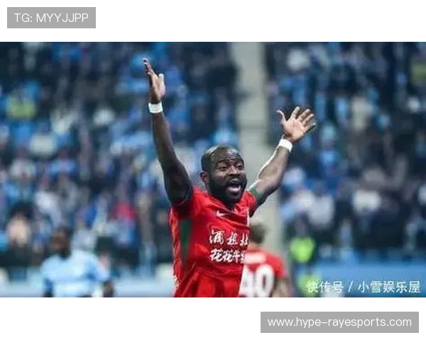 足球场上的球星搞笑瞬间大合集，笑到停不下来，球员们的幽默时刻！