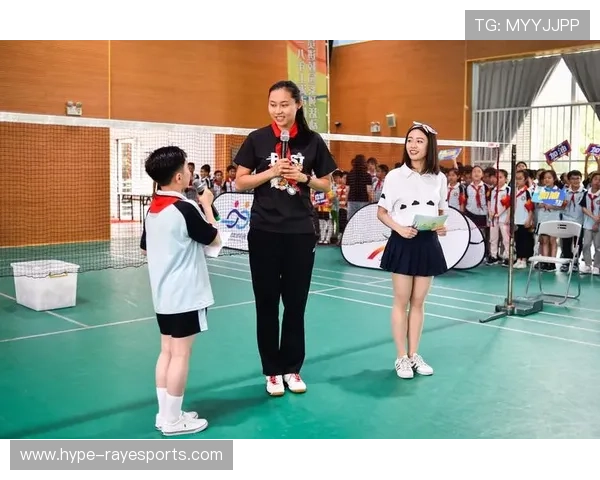 长跑冠军转行踢足球 引领跨界运动新风潮